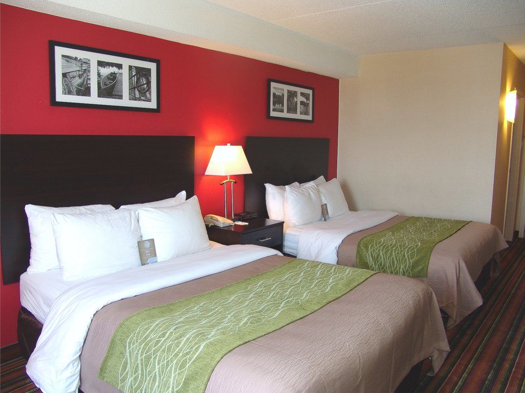 Comfort Hotel & Suites Peterborough Eksteriør billede